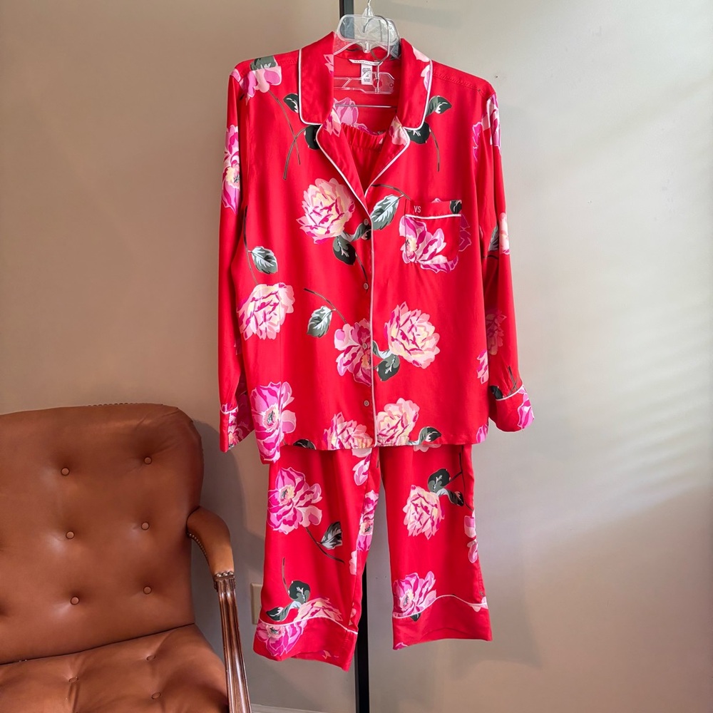 Victoria's Secret Red Floral Pajama Set